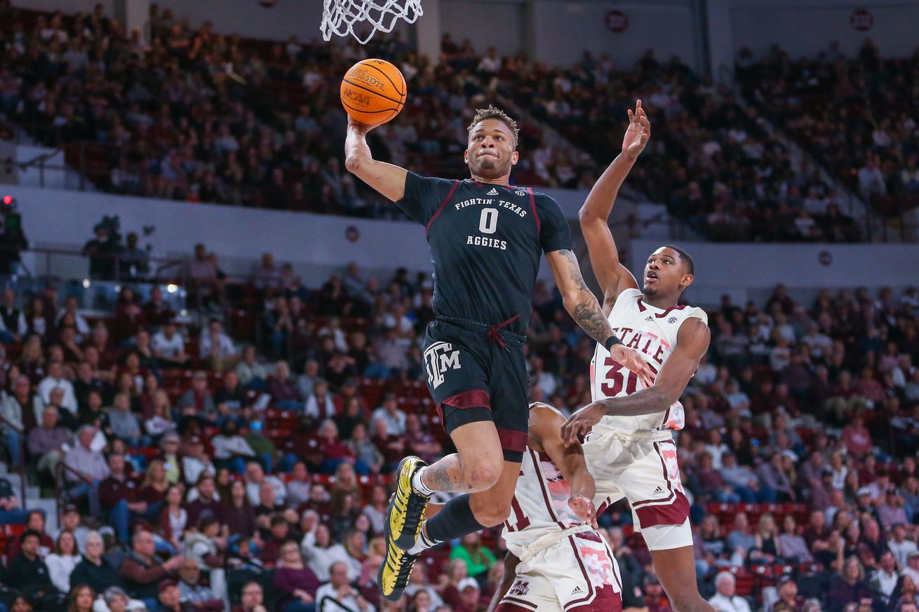 COLLEGE BASKETBALL: FEB 25 Texas A&M at Mississippi State