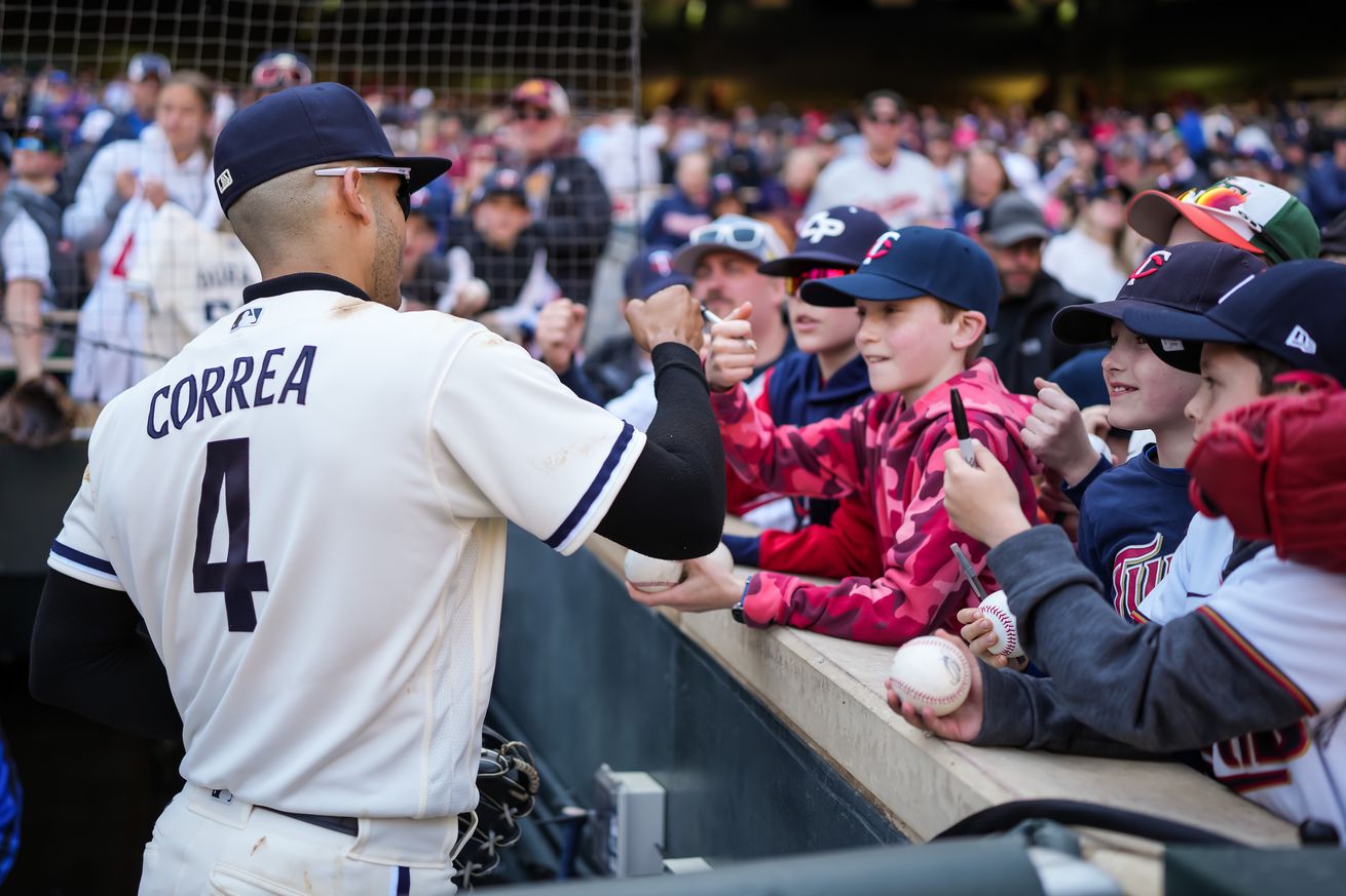 Houston Astros v Minnesota Twins