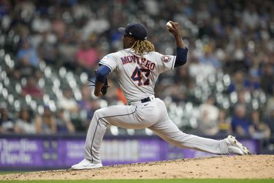 Houston Astros v Milwaukee Brewers