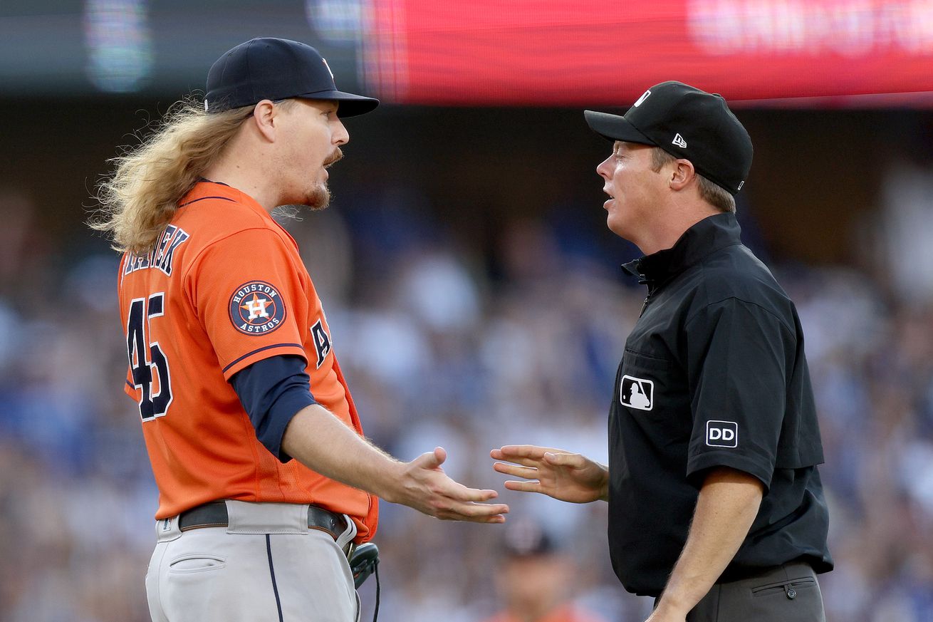 Houston Astros v Los Angeles Dodgers