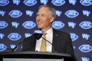 Dave Clawson's Big Picture