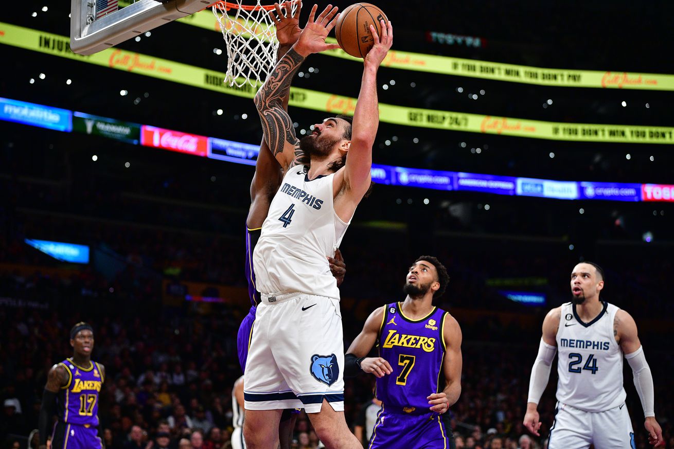 NBA: Memphis Grizzlies at Los Angeles Lakers