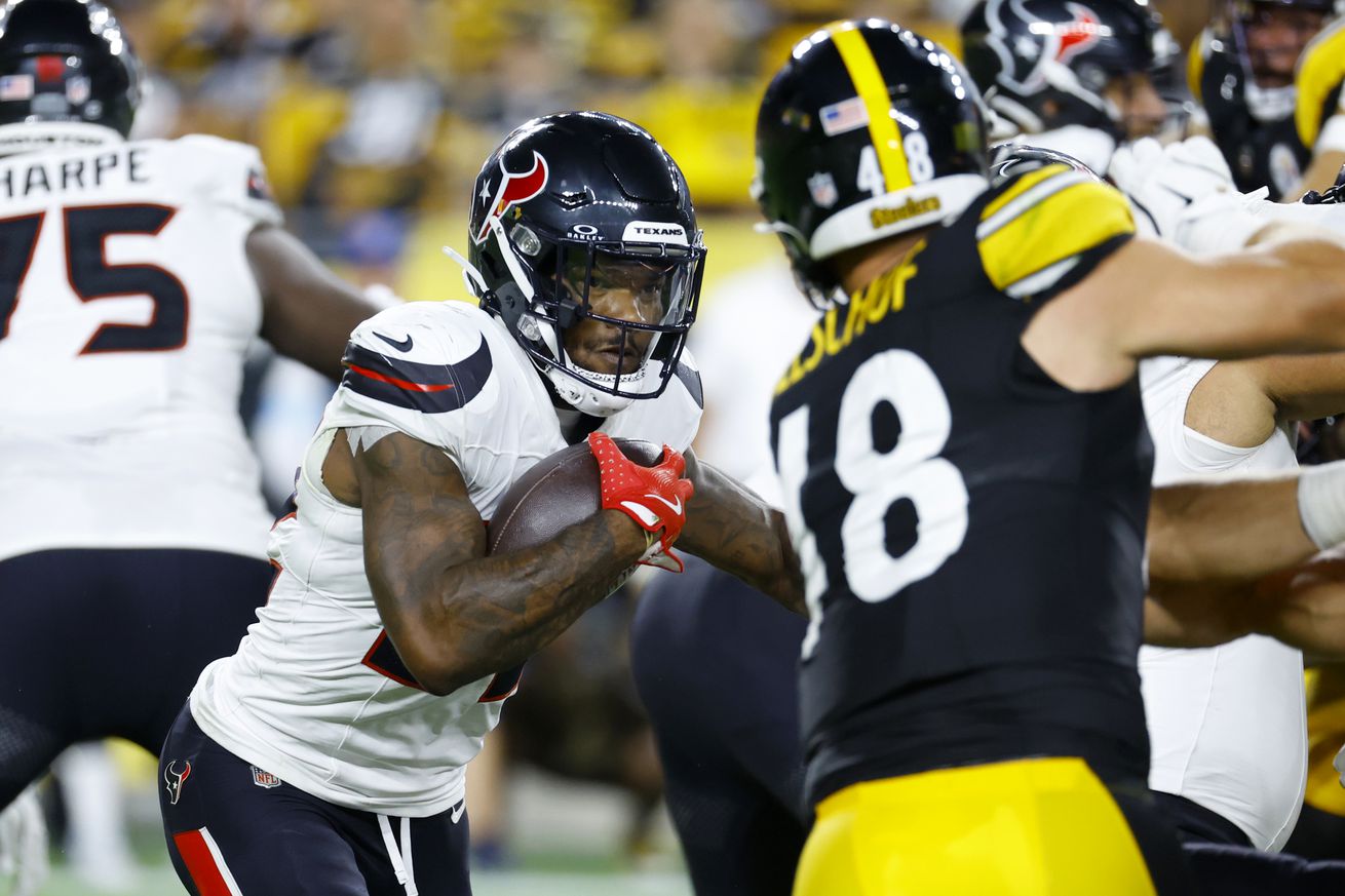 Houston Texans v Pittsburgh Steelers