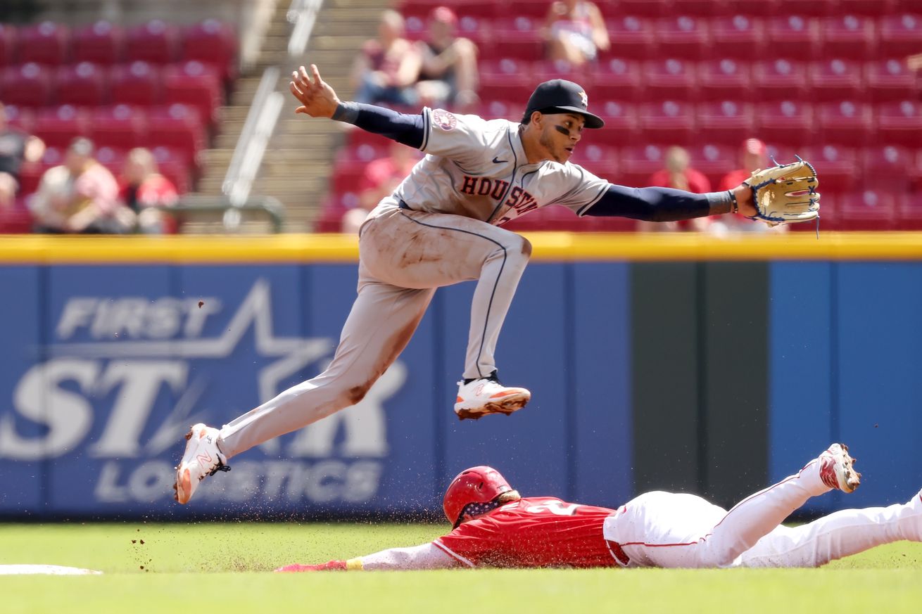 Houston Astros v Cincinnati Reds