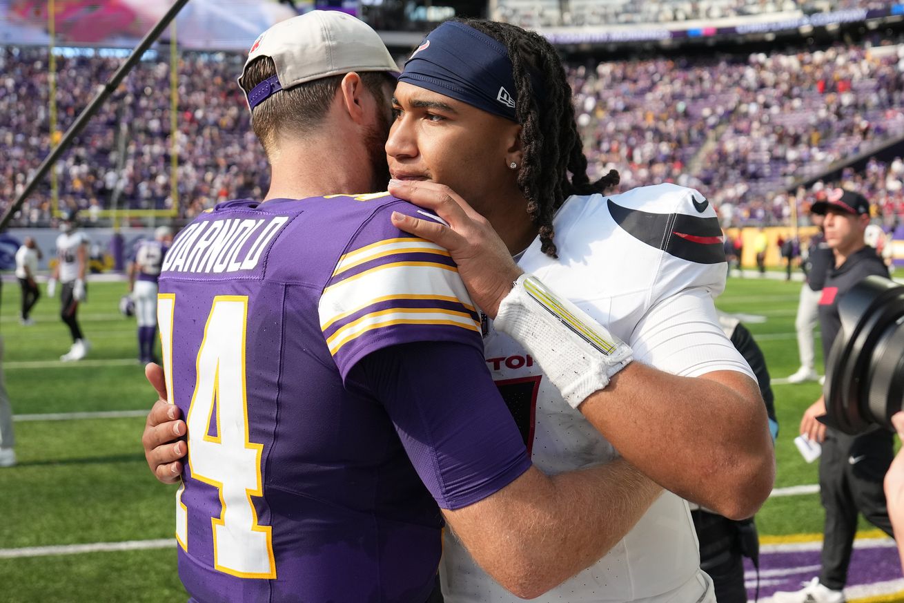 Houston Texans v Minnesota Vikings