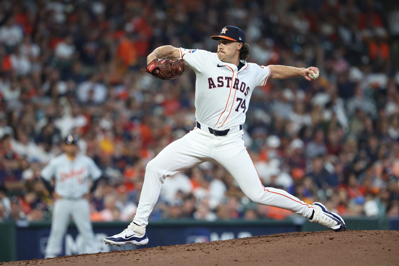 MLB: Playoffs-Detroit Tigers at Houston Astros