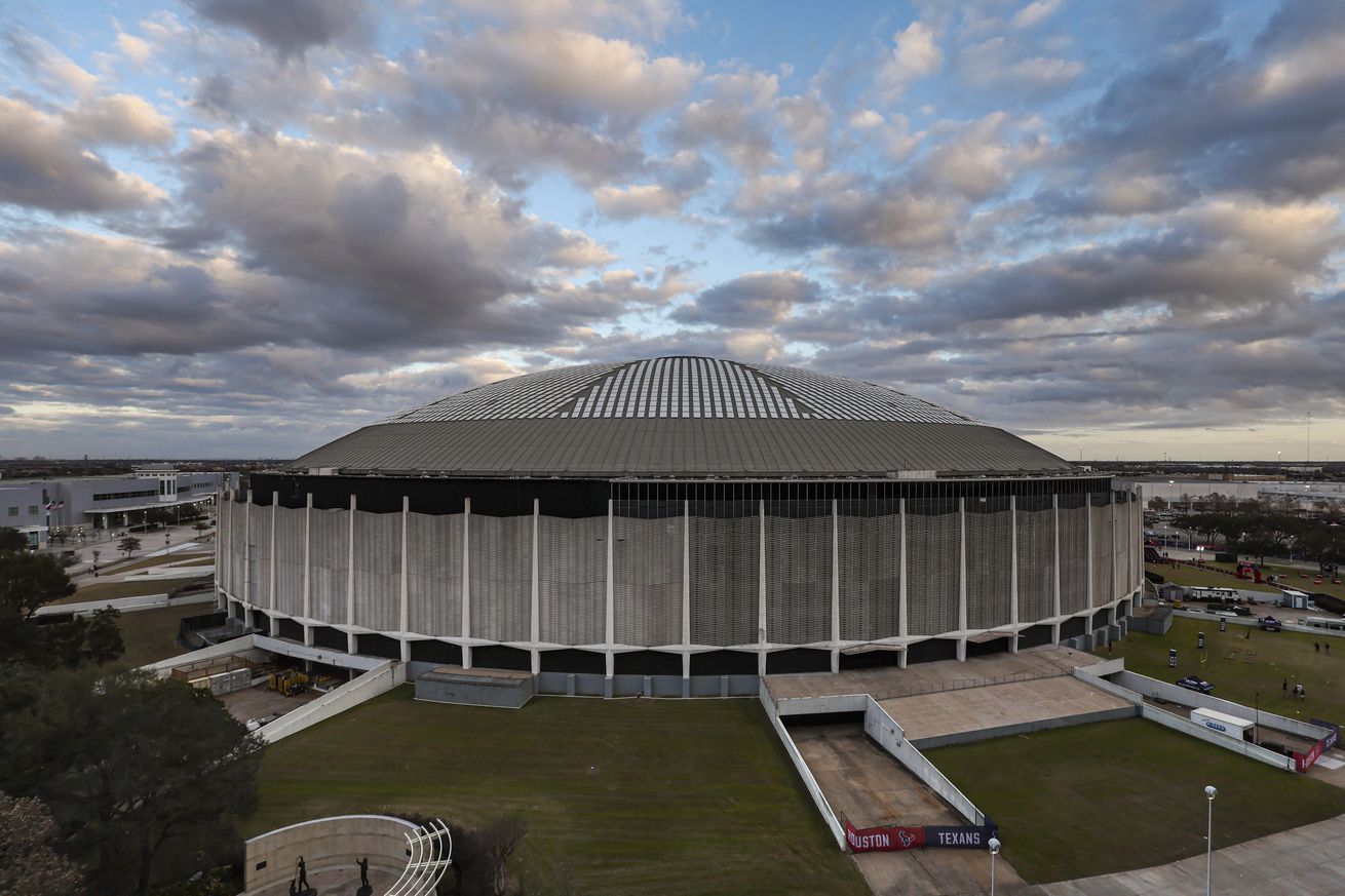 NCAA Football: Texas Bowl-Texas Tech at Mississippi