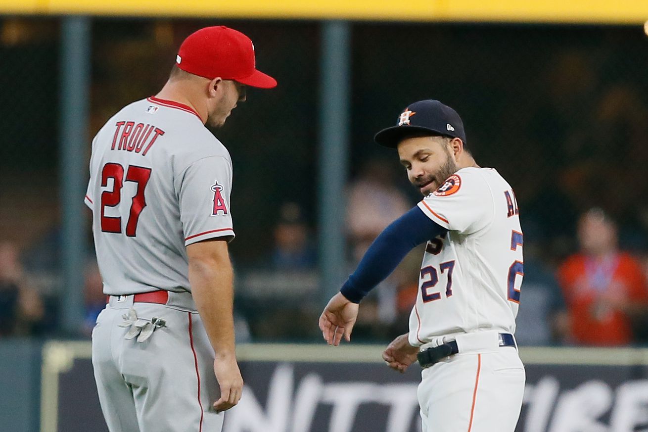 Los Angeles Angels of Anaheim v Houston Astros